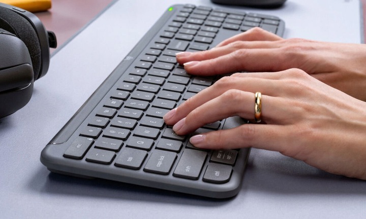 Klawiatura LOGITECH K950 Grafitowy