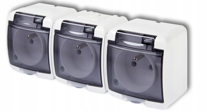 Gniazdo hermetyczne GHE-3D IP54 N/T Z/U Karlik