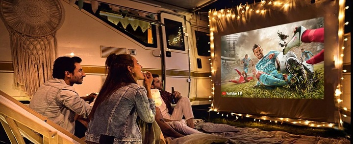 RZUTNIK PROJEKTOR LED AUTOFOCUS ANDROID TV 11 4K FULL HD WIFI PILOT BT