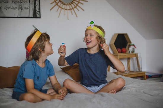 Kim jestem? Gra rodzinna. Adamigo.