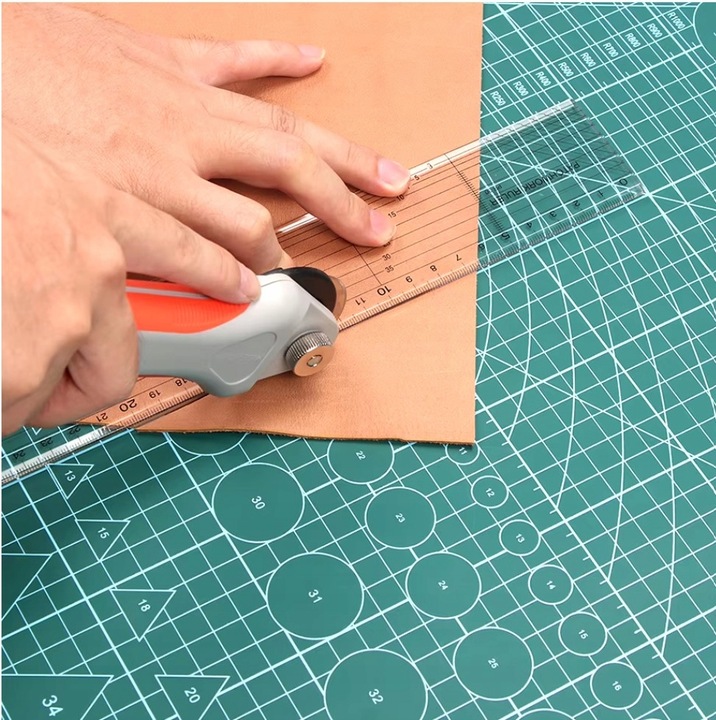 Mata Modelarska do Cięcia Samogojąca Dwustronna 45x60 Duża Mocna A2