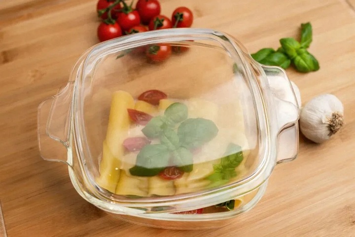 Naczynie żaroodporne 1,5l szklane do zapiekania z pokrywą Altom Design