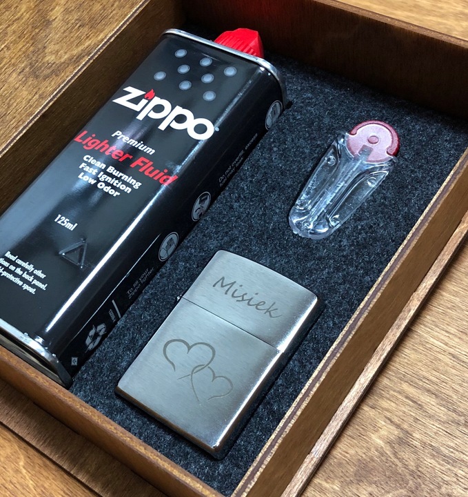 ZIPPO zapalniczka z200 pudełko drewniane GRAWER RR