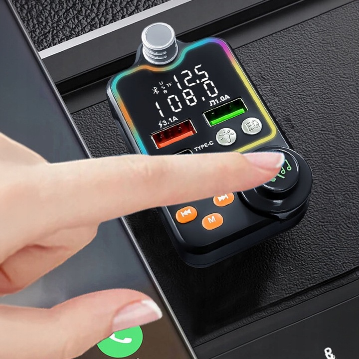 TRANSMITER BLUETOOTH SAMOCHODOWY BT 5.0 ŁADOWANIE QC 3x USB RGB AUDIO FM