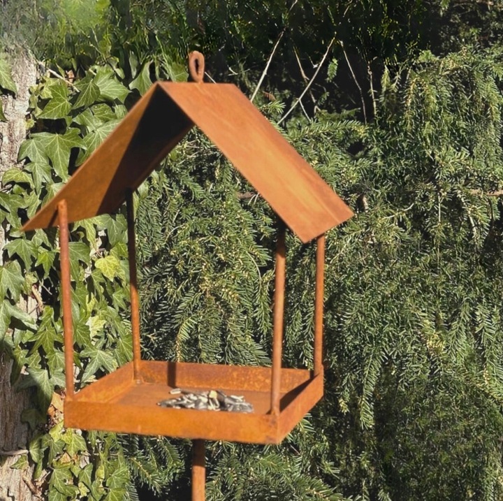 Karmnik dla ptaków stojący rustykalny 158 cm – ozdoba ogrodowa