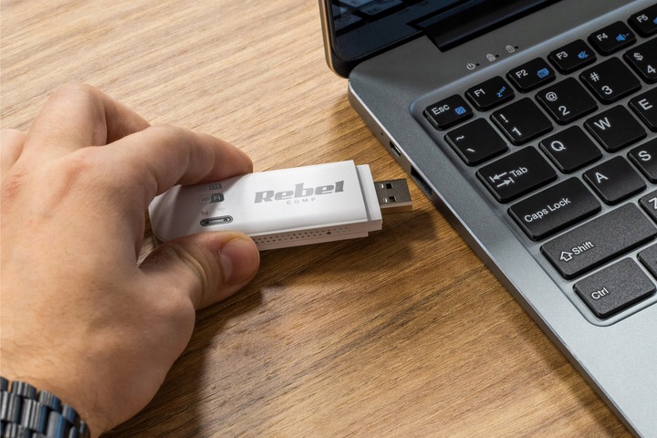 Modem LTE 4G USB WiFi na kartę SIM router Rebel