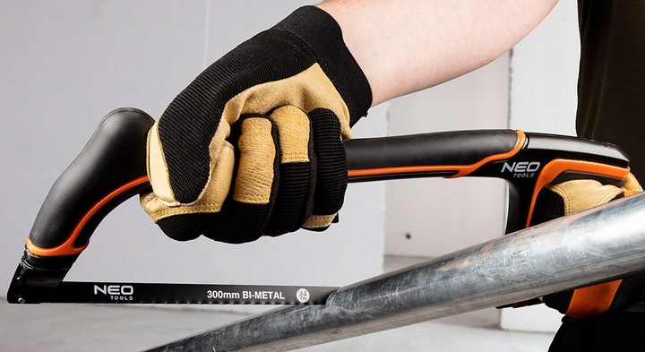 NEO Piła Ręczna Do Metalu Brzeszczot 300mm + 5 Zapasowych Brzeszczotów