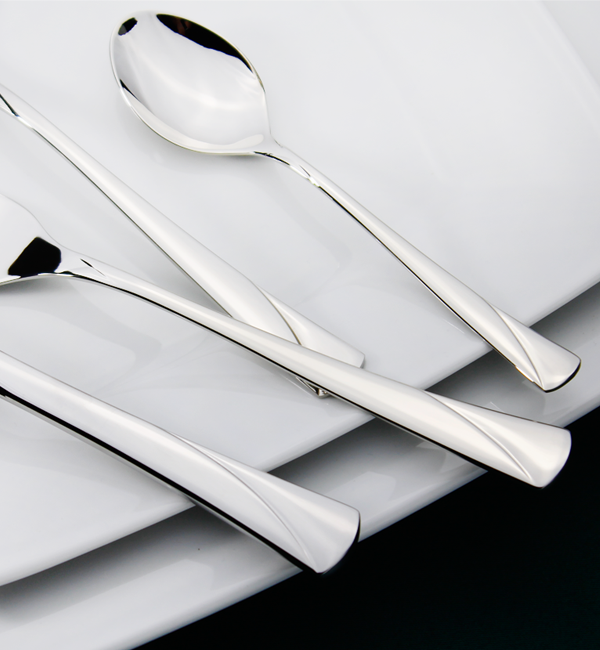 GERLACH VALOR SZTUĆCE 24 EL POŁYSK PUDEŁKO / 6 OS