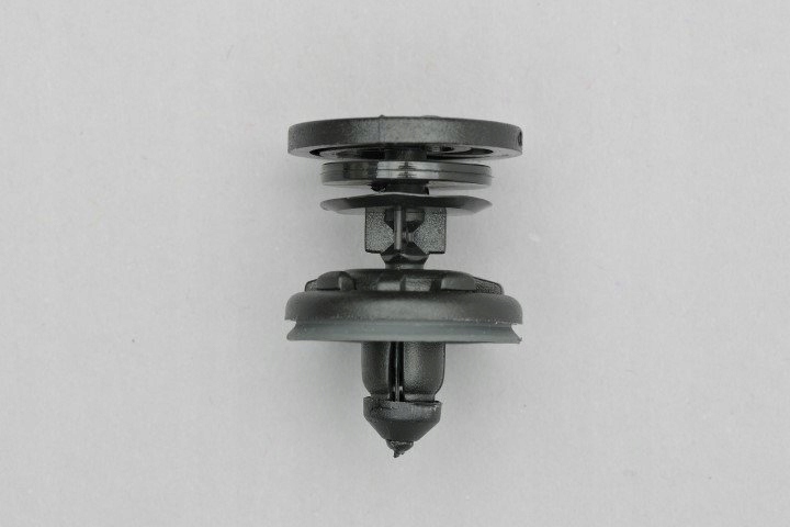 SPINKA KOŁEK TAPICERKI DRZWI 7L6 DO AUDI A4 A6 VW CADDY GOLF PASSAT POLO T5