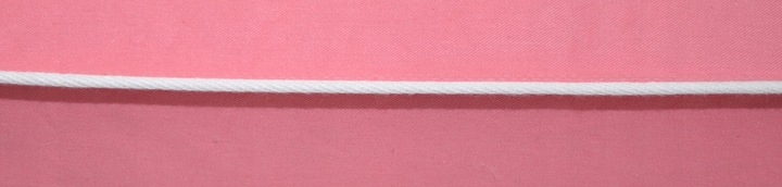 PODUSZKA 40X40 JASIEK Z PIERZA DARTEGO I PUCHU POLSKIE PIERZE I PUCH RÓŻOWA