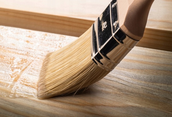 V33 Lakier do drewna jachtowy odporny na ścieranie BEZBARWNY 0,75L