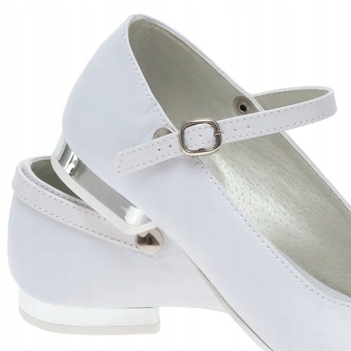 Białe buty komunijne dla dziewczynki dziewczęce Polskie baleriny OM830-39