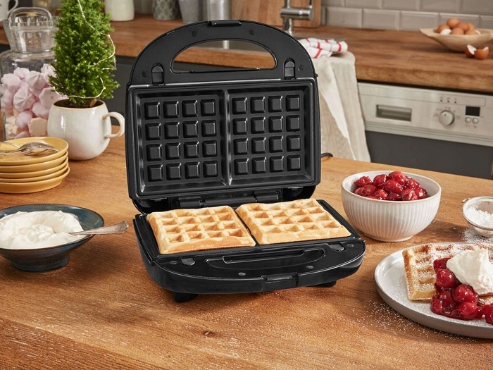 SILVERCREST KITCHEN Opiekacz do Kanapek Gofry Grill SSMW 750 3w1 TRZY