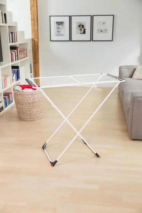 Suszarka na pranie VILEDA Universal - mała do domu balkonowa