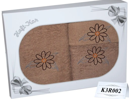 PREZENT KOMPLET TRZECH GRUBYCH RĘCZNIKÓW Z HAFTEM