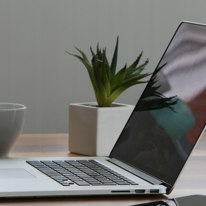 Wzmacniacz Sygnału GSM 3G 4G LTE Renew Force WZMACNIACZ TRÓJPASMOWY 55 dB