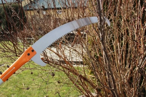 Piła z hakiem teleskopowym do cięcia gałęzi i drewna 5,5m KT-V1501-550