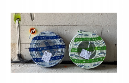 PRZEWÓD NKT INSTAL+ YDYp 3X1,5 450/750V 50MB