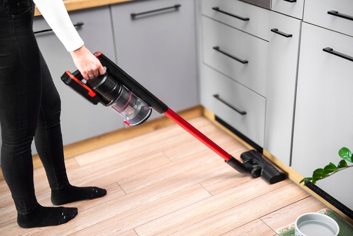 ODKURZACZ PIONOWY BEZPRZEWODOWY RĘCZNY LEHMANN BEZWORKOWY