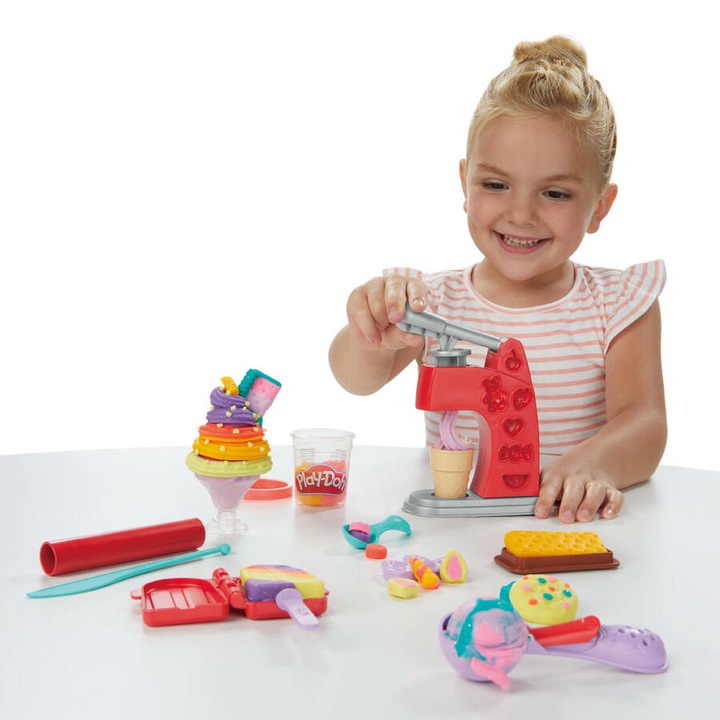 Ciastolina PLAY-DOH MAGICZNA LODZIARNIA TĘCZOWE LODY UNICORN 4 tuby 8 kolor