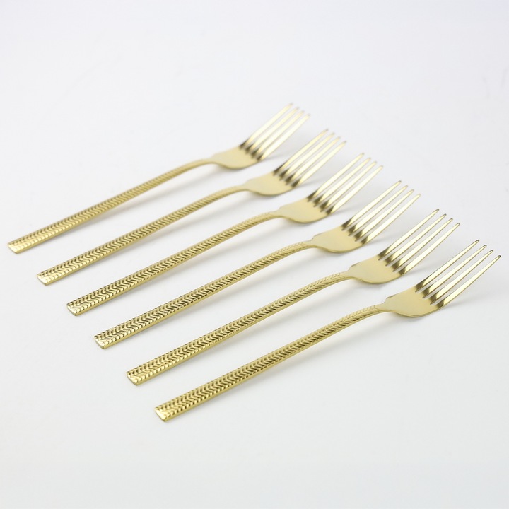 Komplet sztućców sztućce JAGNA 48-elementowy złoty POŁYSK DLA 12 OSÓB ZŁOTE