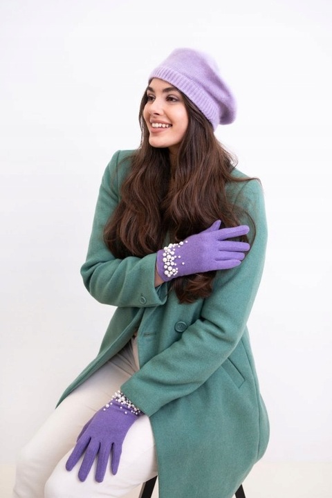 Beret damski angorowy Knitted Moments - ciepły, angora Czarny