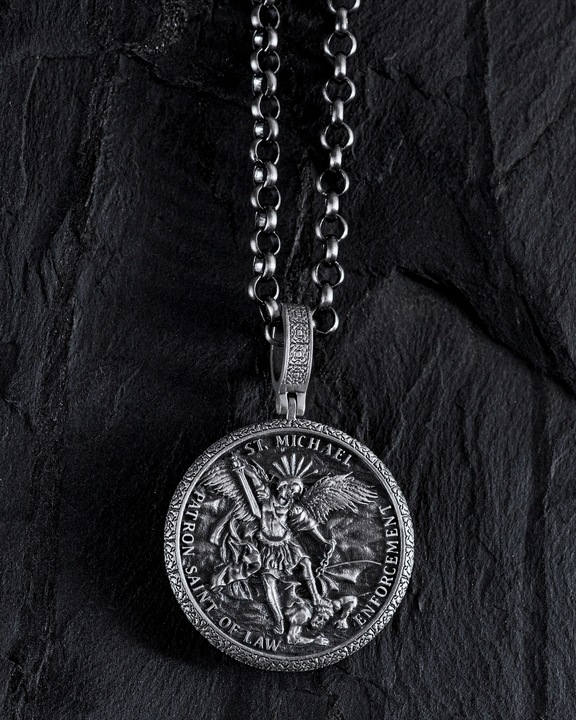 Srebrny wisiorek ST. ARCHANGEL MICHAEL. PRAYER