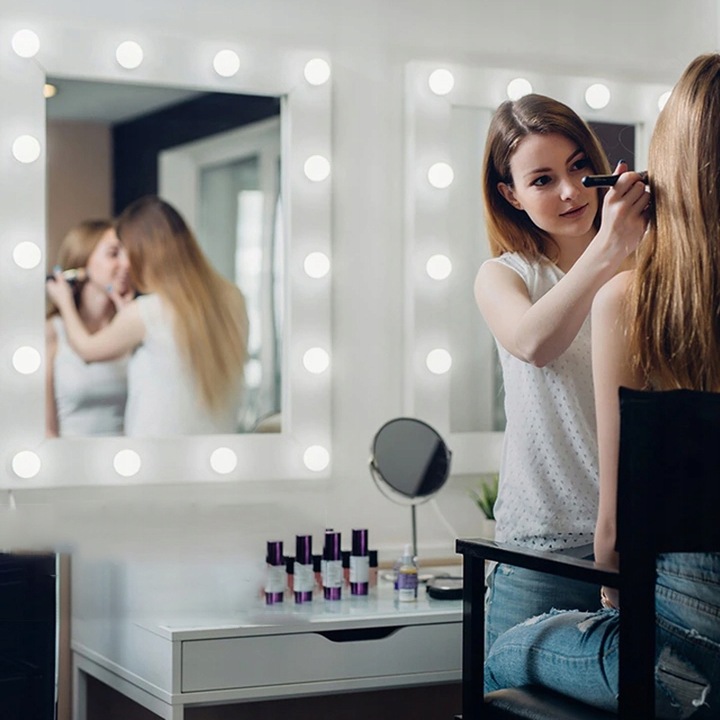 ŚWIATEŁKA LAMPKI LED NA LUSTRO TOALETKI MAKIJAŻ 10 POZIOMÓW JASNOŚCI 2