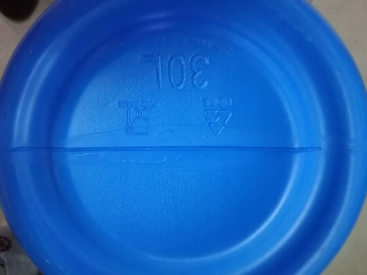 Beczka spożywcza do kiszenia 30L - wielofunkcyjny pojemnik niebieski