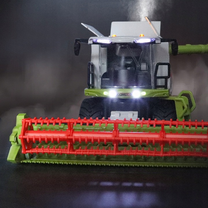 KOMBAJN ZDALNIE STEROWANY 2w1 GENERATOR DYMU + ŚWIATŁA POJEMNIK NA ZBOŻE