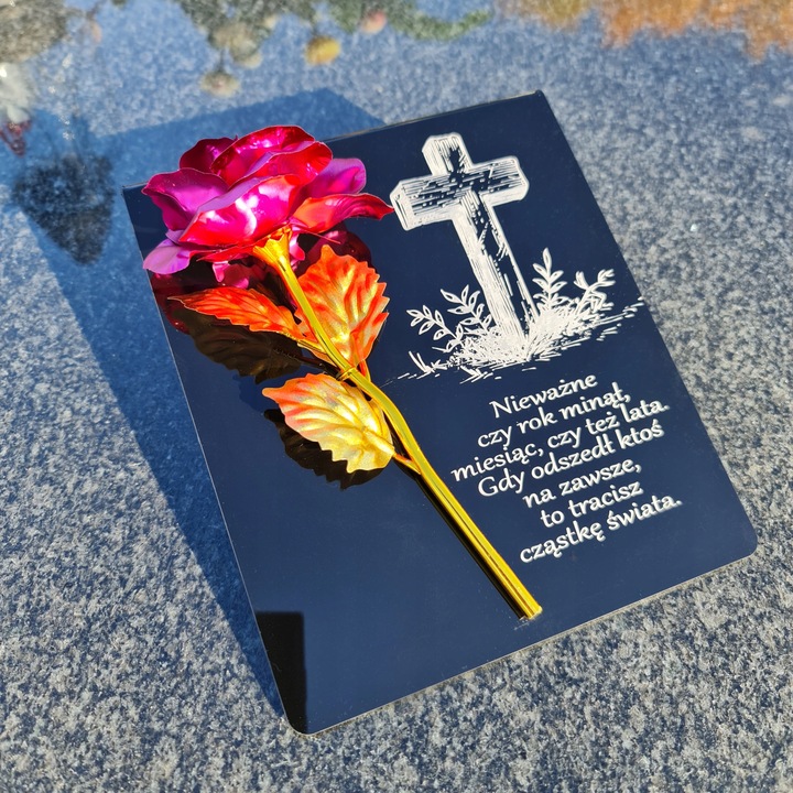 ZNICZ na cmentarz RÓŻA Ozdoba DEKORACJA na grób GRAWEROWANY podstawka