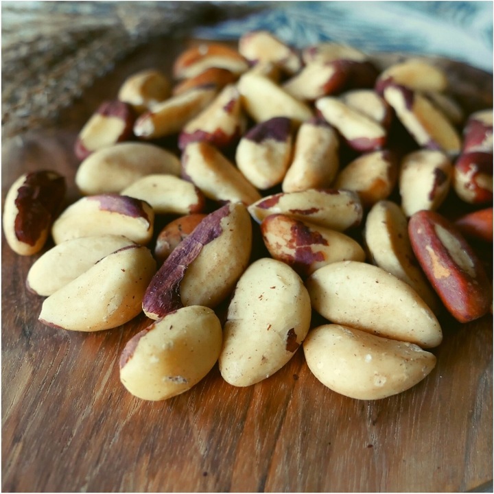 Orzechy Brazylijskie Naturalne Całe Jakość Wysoka 1kg HiFOOD Kawałki