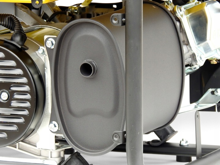 AGREGAT PRĄDOTWÓRCZY 5200W generator prądu GROM POLSKA MARKA +olej,