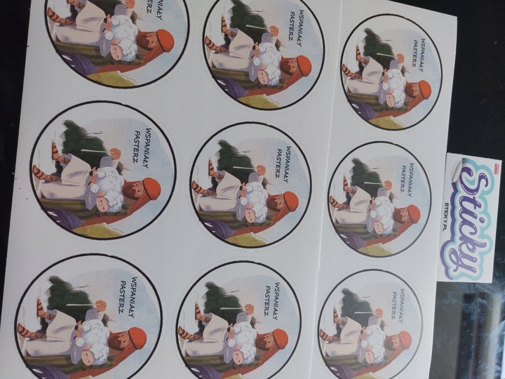 Naklejki z logo własnym nadrukiem WODOODPORNE