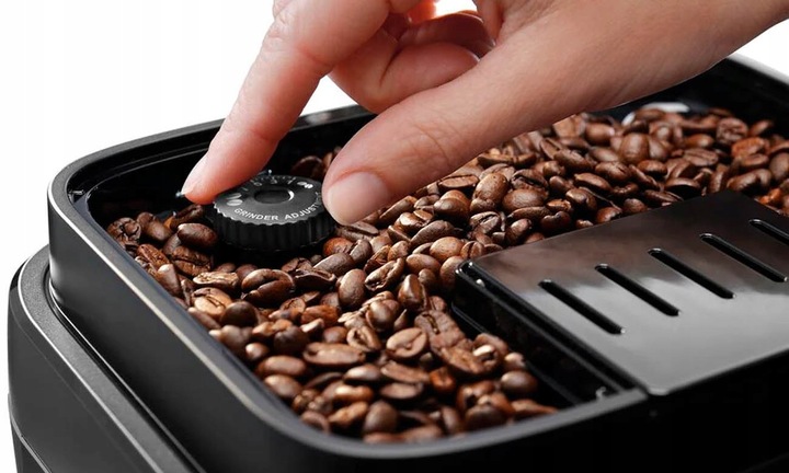 Ekspres ciśnieniowy De'Longhi Magnifica EVO ECAM290.51.B 1450 W czarny