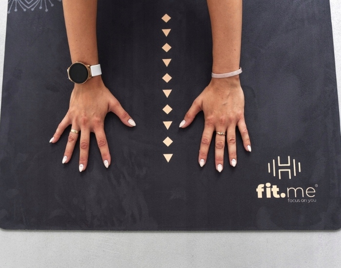 PIĘKNA MATA PREMIUM DO JOGI ĆWICZEŃ STABILNA ZAMSZOWA MIĘKKA 4 MM ZE WZOREM