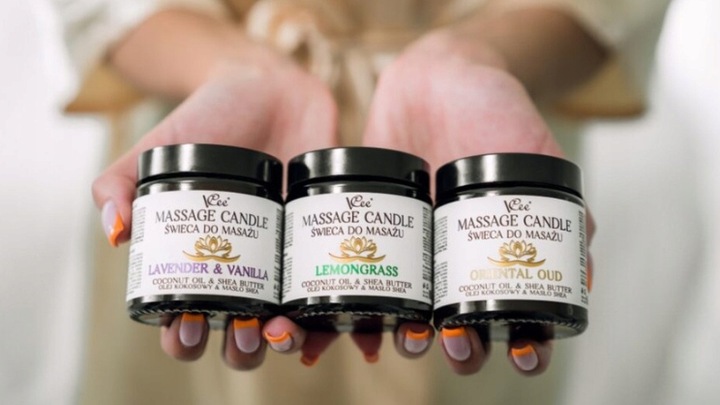 ŚWIECA DO MASAŻU NAWILŻAJĄCA ODŚWIEŻAJĄCA VCEE 80G