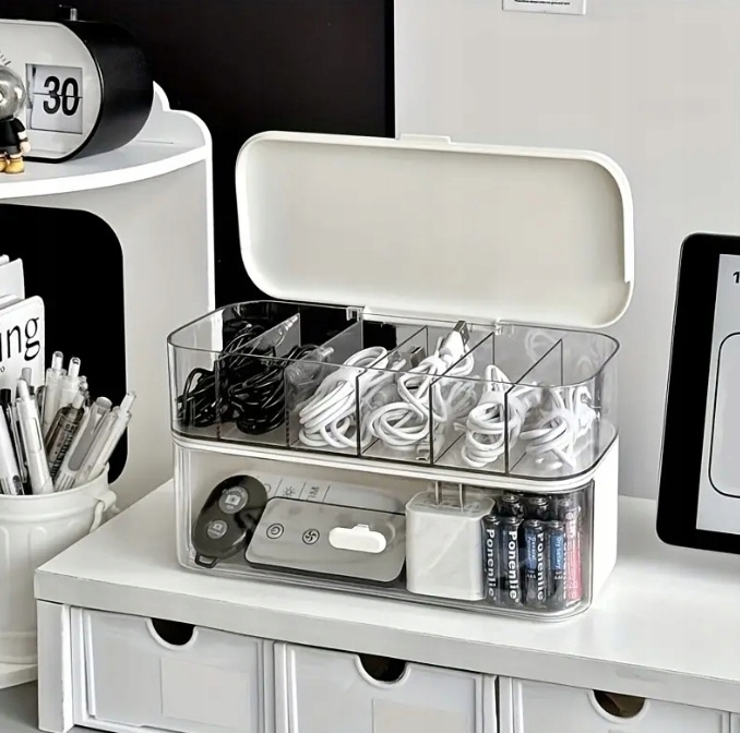 ORGANIZER PUDEŁKO POJEMNIK NA ŁADOWARKI BATERIE SŁUCHAWKI PRZEWODY