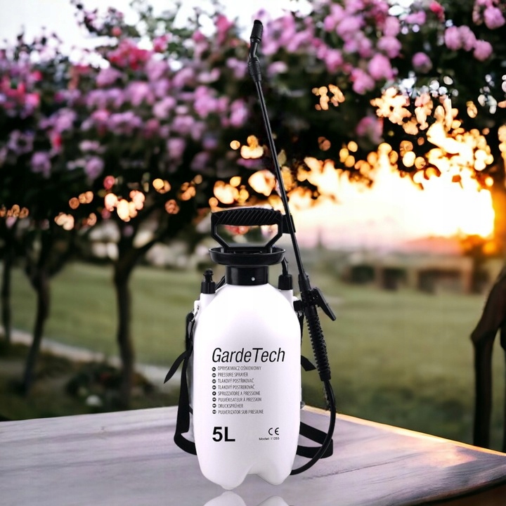 OPRYSKIWACZ CIŚNIENIOWY RĘCZNY 5L DŁUGA LANCA 88cm