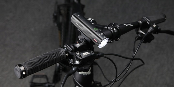 Mocna Lampka ROWEROWA Światło LED przód 1000lm latarka 4800mAh ROWER