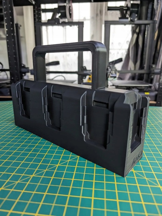 Koszyk na 8 baterii / Akumulatorów, do narzędzi DeWALT 18V i 54V