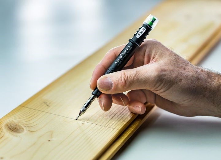 Ołówek automatyczny precyzyjny Pica 7070 0.9mm dla DIY,fachowców i