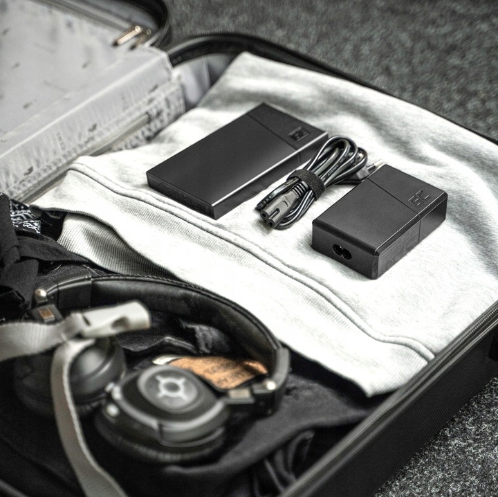 ŁADOWARKA SIECIOWA SZYBKA GC 52W 5x USB+ KABEL GC USB-A/LIGHTNING DO IPHONE