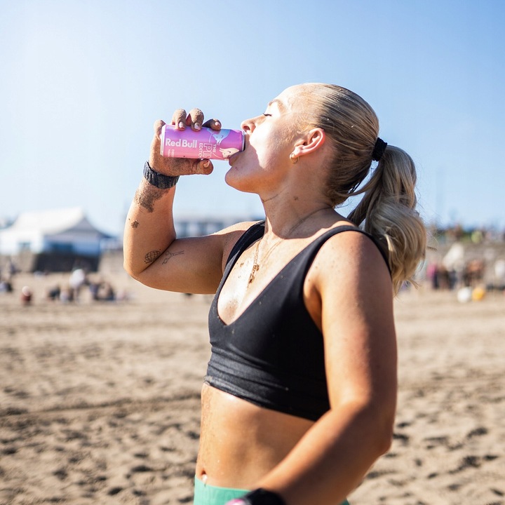 RED BULL Napój Energetyczny Pink owoce leśne bez cukru 12x250ml ZESTAW