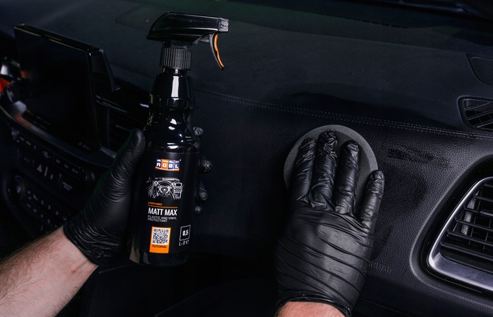 ADBL INTERIOR MATT MAX Dressing Do Kokpitu Odżywia Plasitki Matowy Efekt