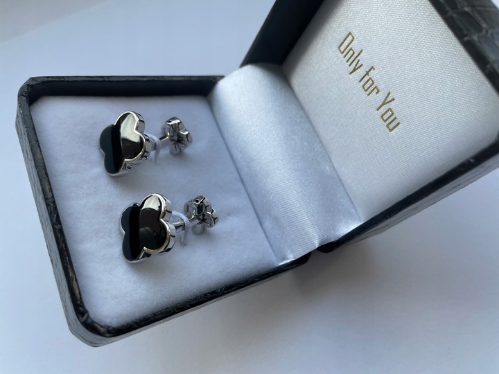 Markowe spinki do mankietów Exciting Czarna Koniczyna Koniczynka z Onyxem