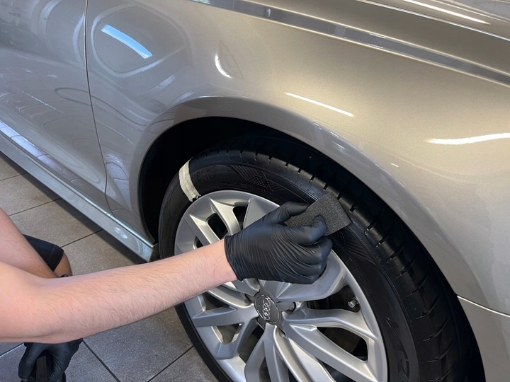 ADBL Black Water Czernidło Do Opon Gumy Dressing 500ml