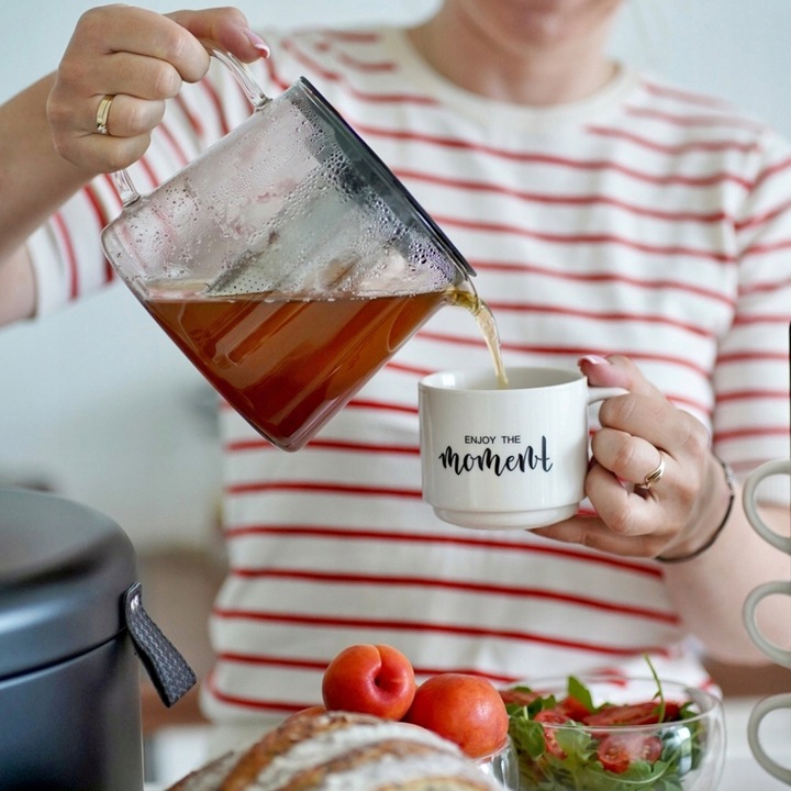 DZBANEK do HERBATY z ZAPARZACZEM i PODGRZEWACZEM Konighoffer Andrea 1,5 l