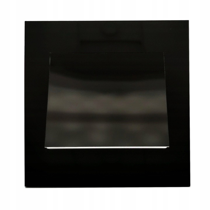 Oświetlenie schodowe oprawa lampka schodowa LED 230V 2W Czarna Q6 Skinder