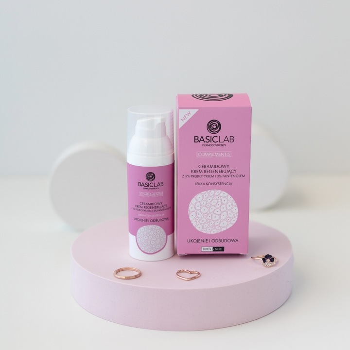 BasicLab Ceramidowy krem regenerujący z 5% betainą i 3% mocznikiem
